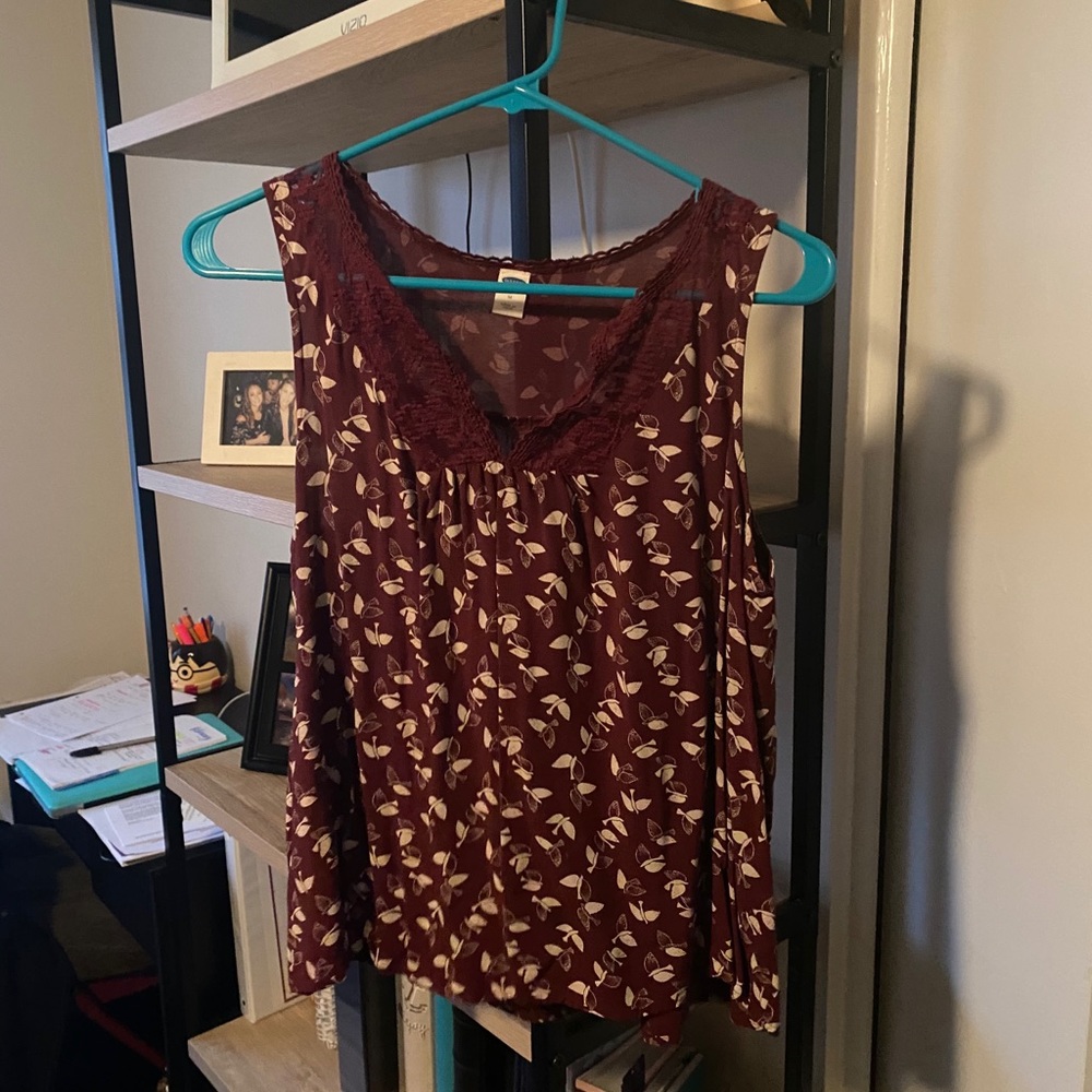 Maroon top
